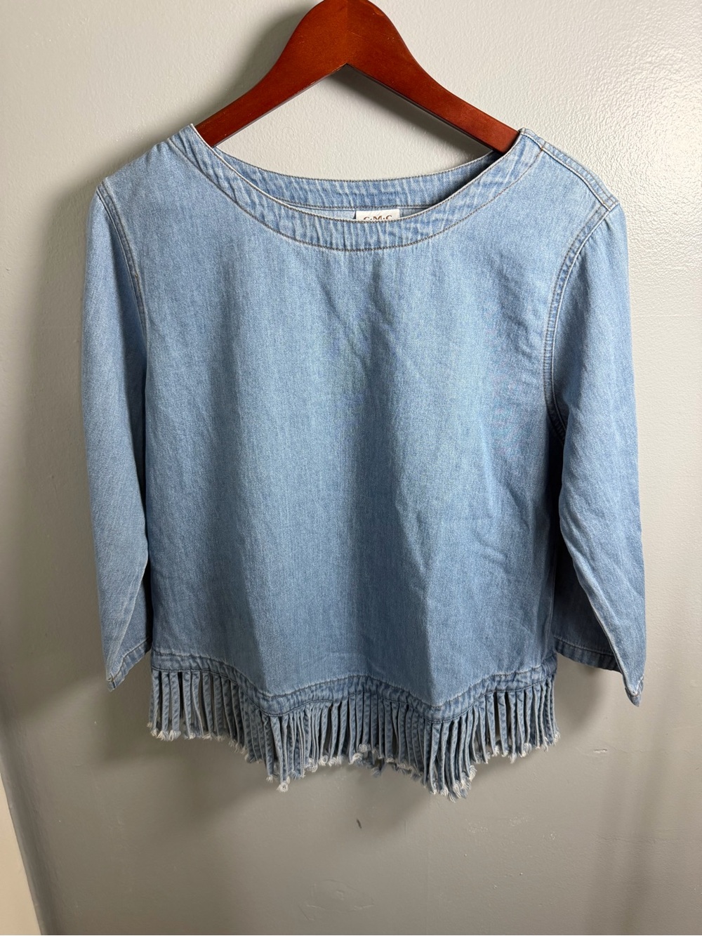 Light Blue Fringe-Hem Blouse with Three-Quarter Sleeves - Picture 2 of 7